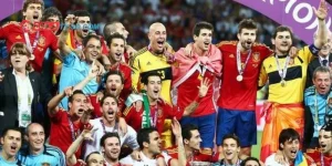 Tây Ban Nha vô địch Euro năm 2012