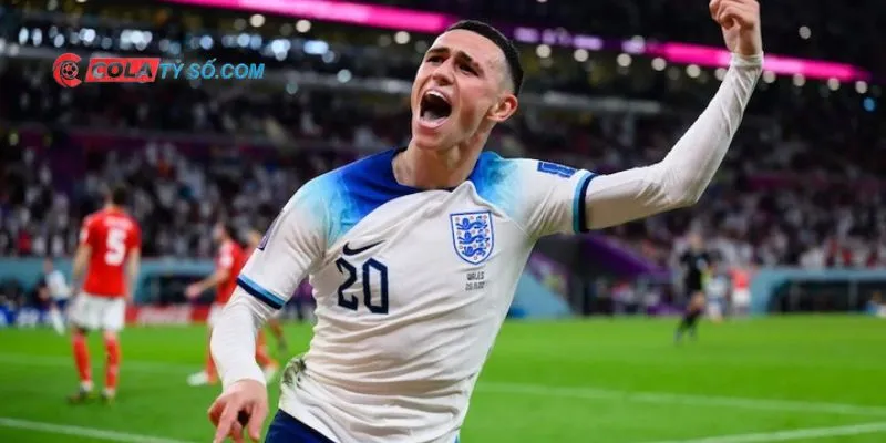 Phil Foden tại tuyển Anh