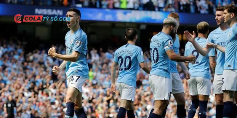 Sự nghiệp của Phil Foden tại đội tuyển Anh